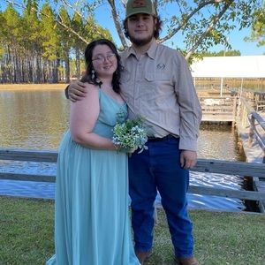 Meet your Posher, Lana